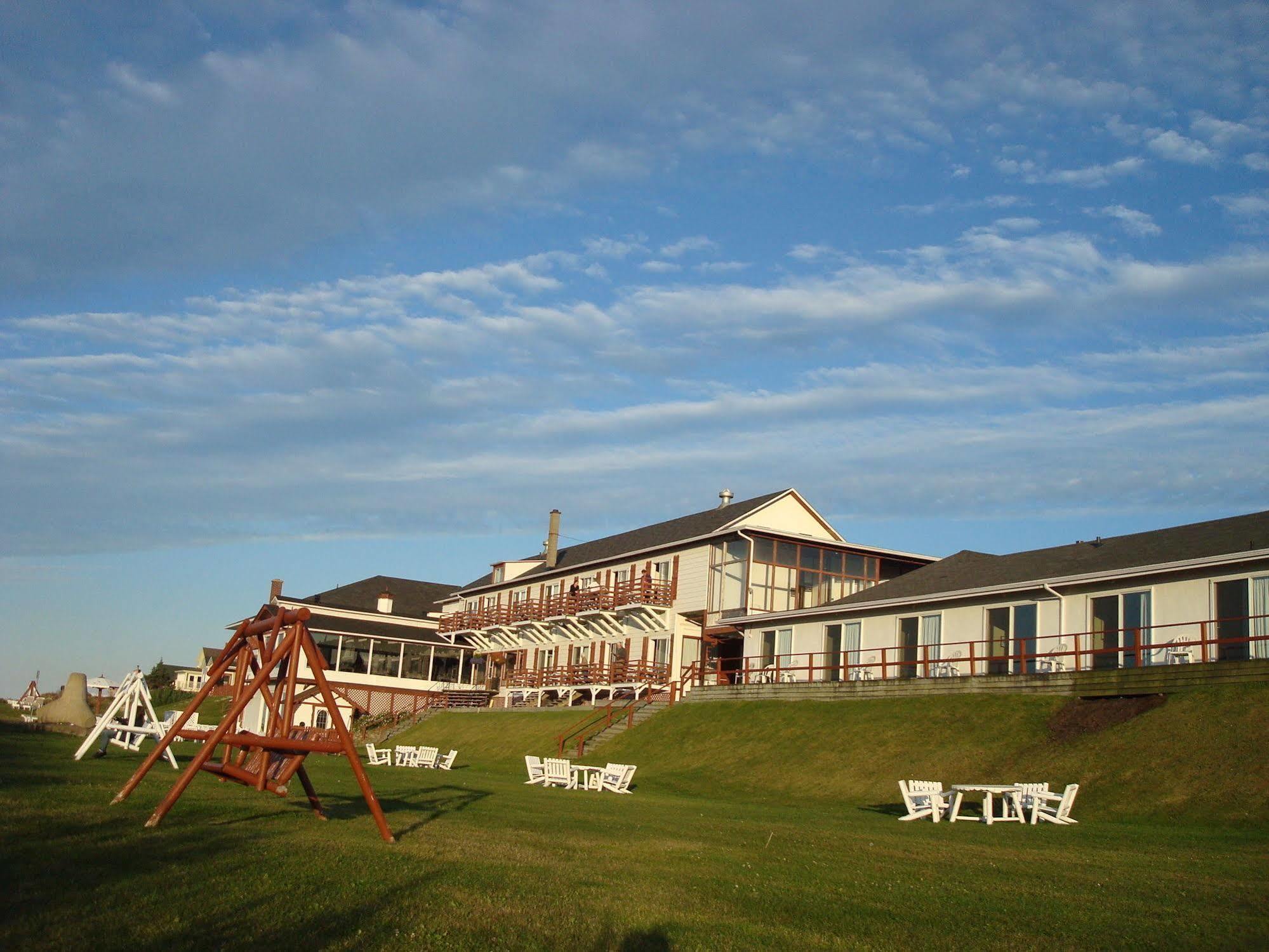 Hotel Motel Belle Plage Matane Exterior photo